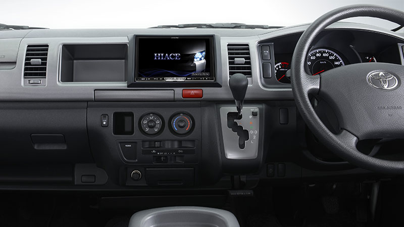 ハイエース（200系）ワイドボディ ナビレディパッケージ付車用　8型カーナビ ビッグX 取付けキット